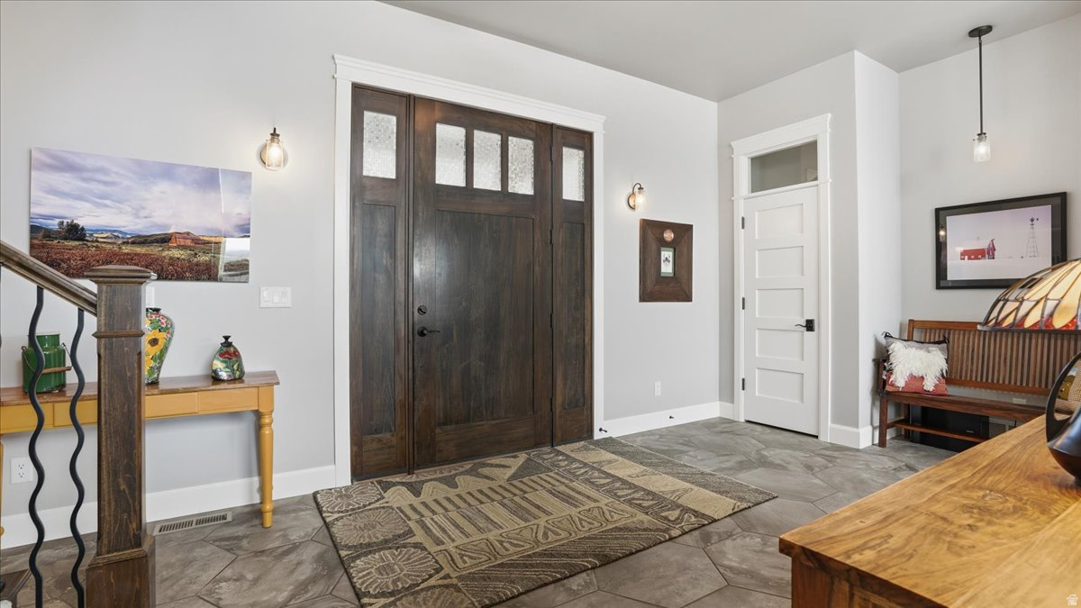 SUNFLOWER FARMS - Residential