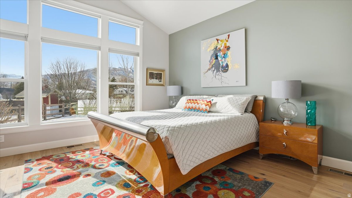 SUNFLOWER FARMS - Residential