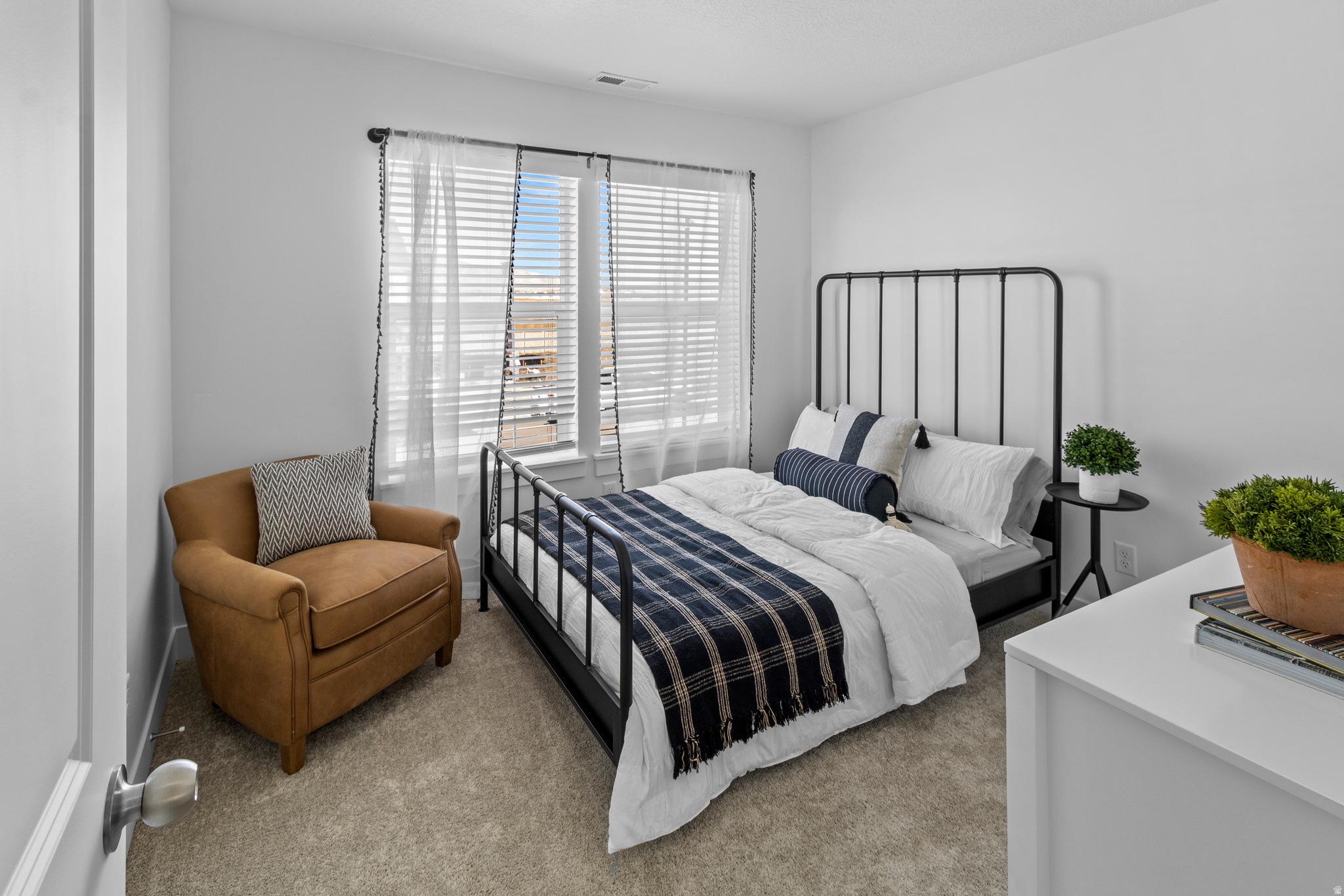 SUGAR CREEK TOWNHOMES - Residential