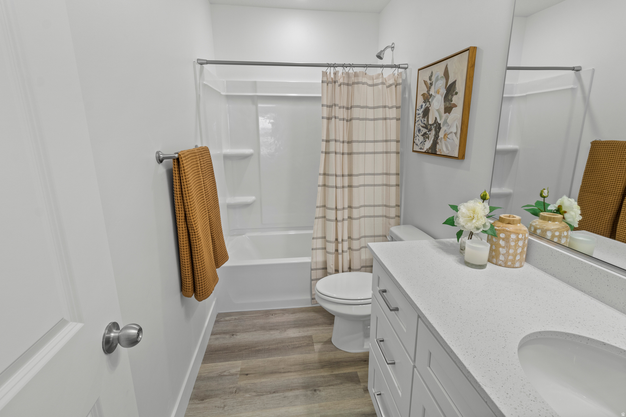 SUGAR CREEK TOWNHOMES - Residential