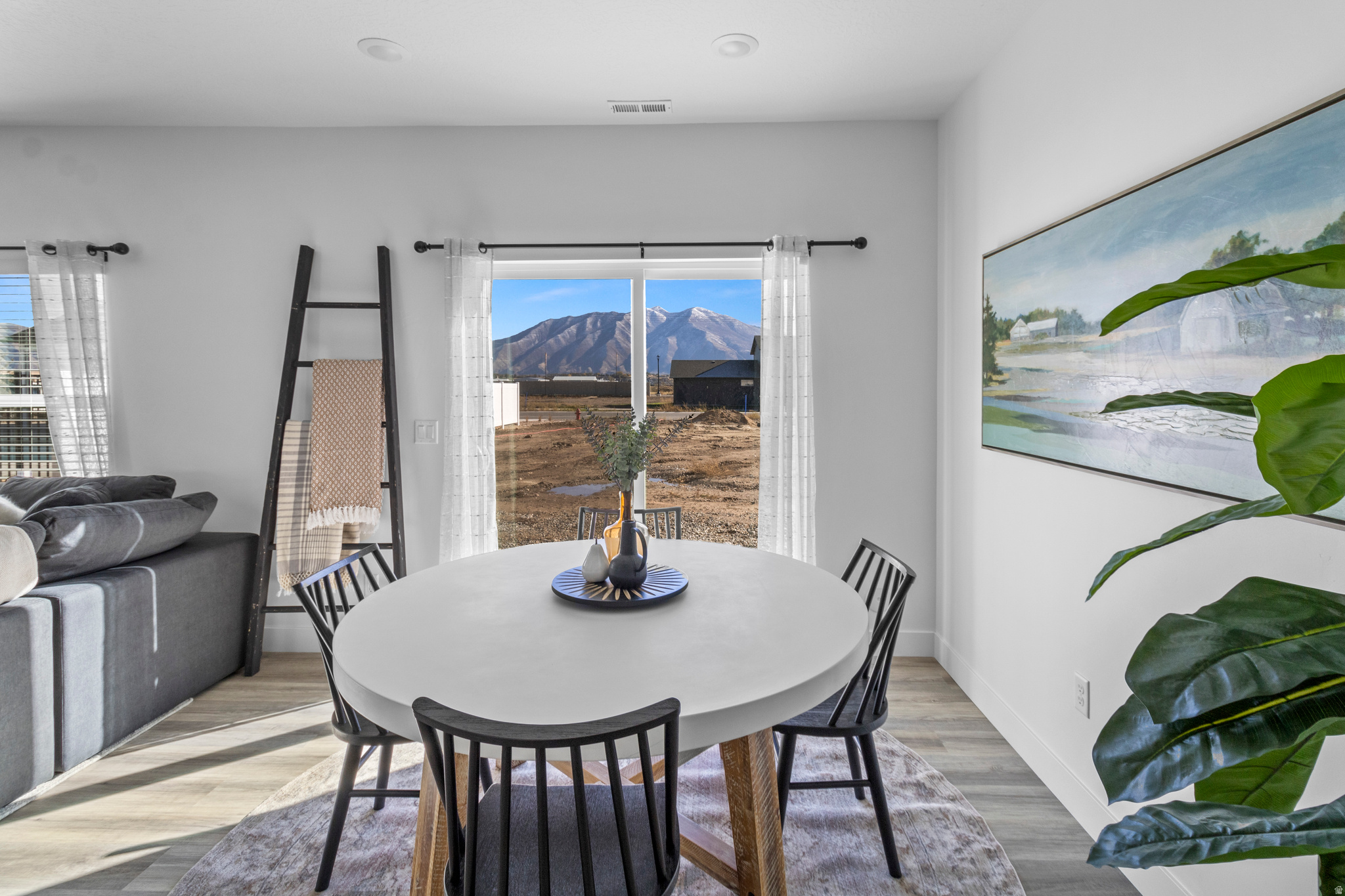 SUGAR CREEK TOWNHOMES - Residential