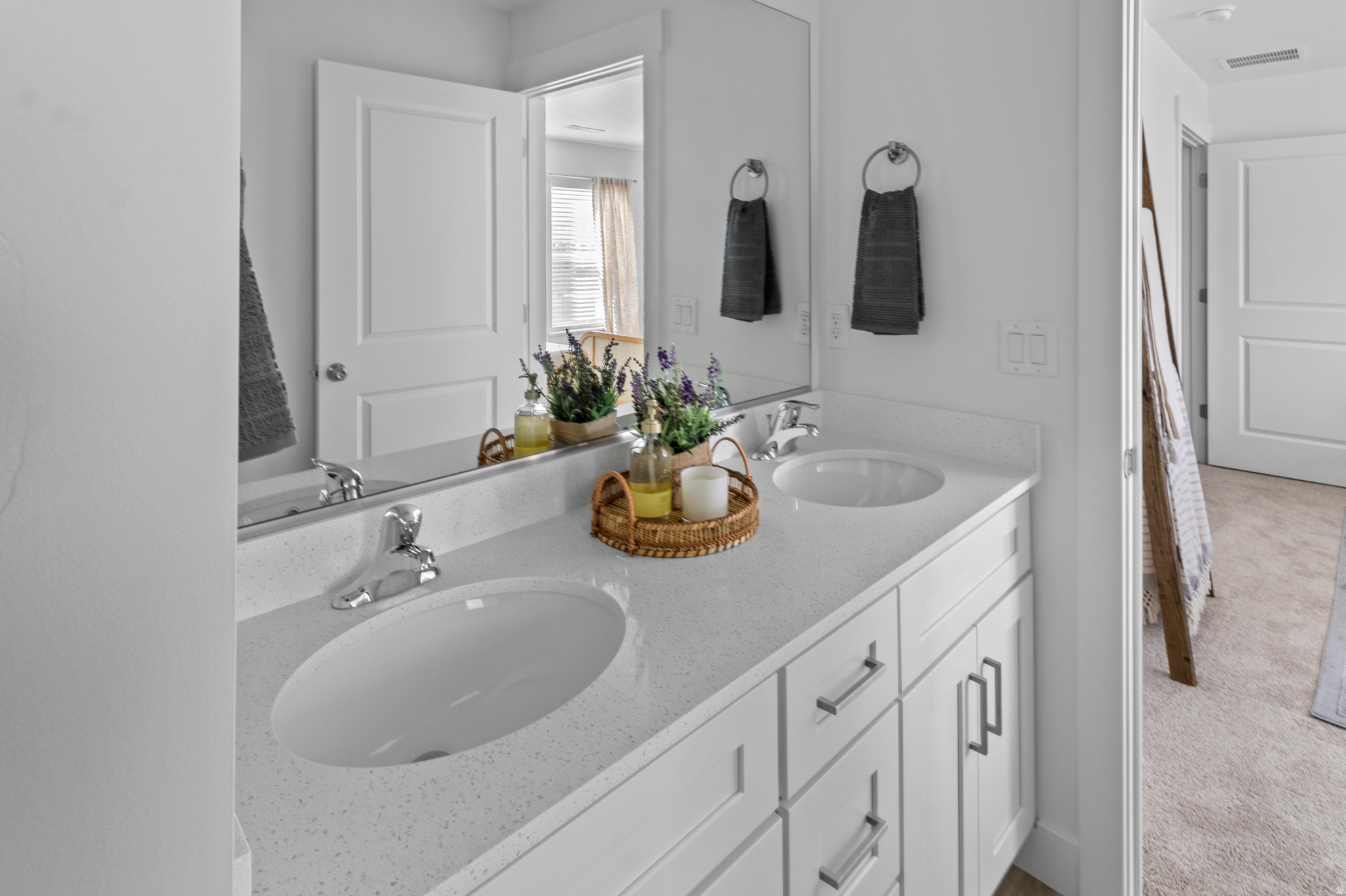 SUGAR CREEK TOWNHOMES - Residential