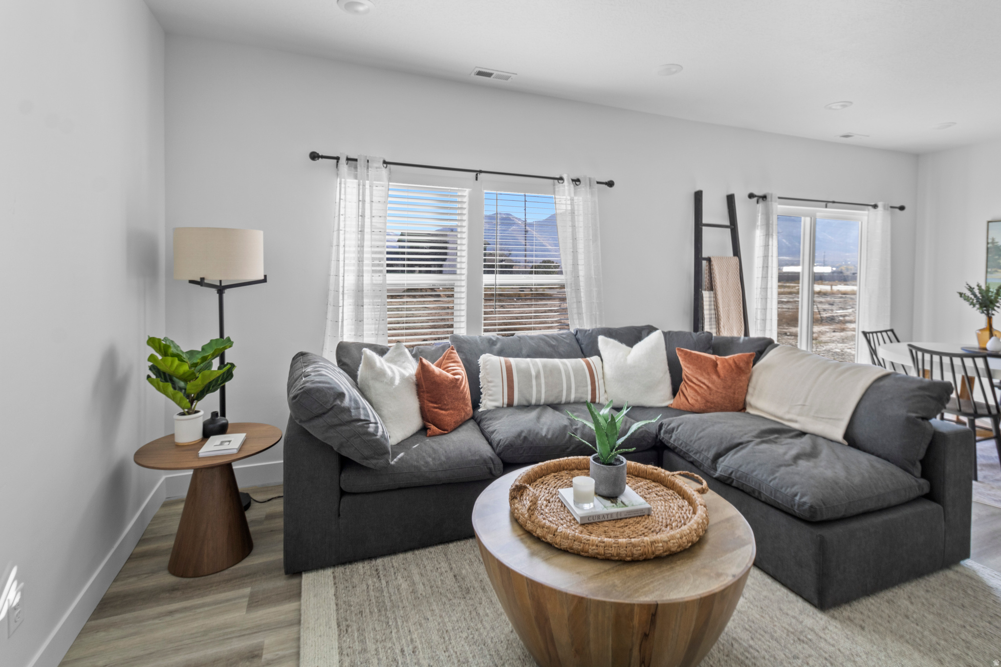SUGAR CREEK TOWNHOMES - Residential