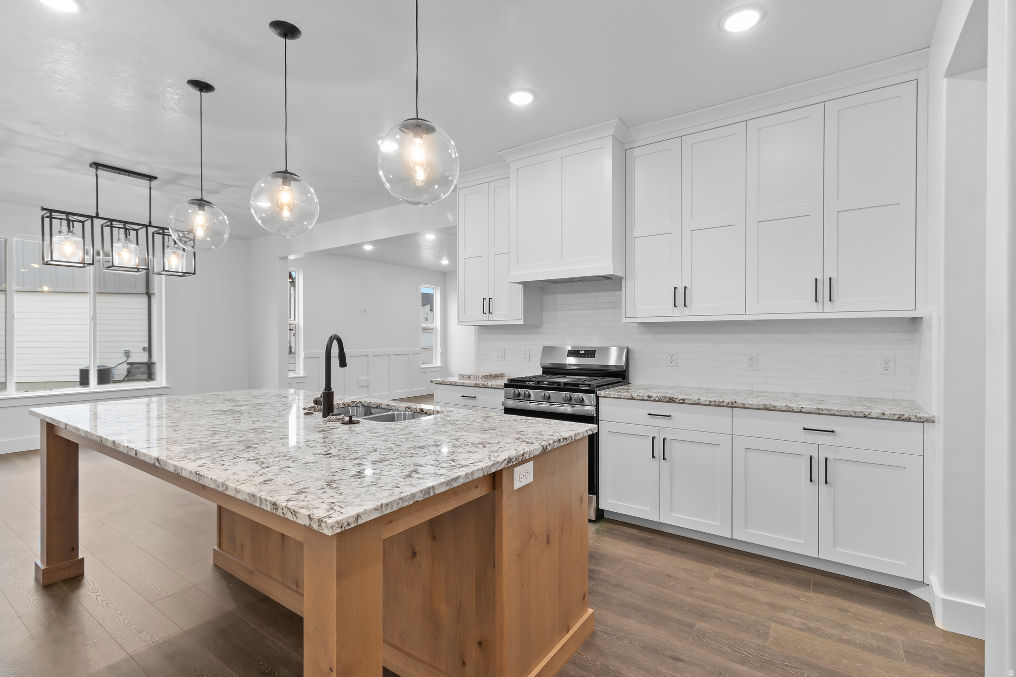 RIDGELINE PARK - Residential