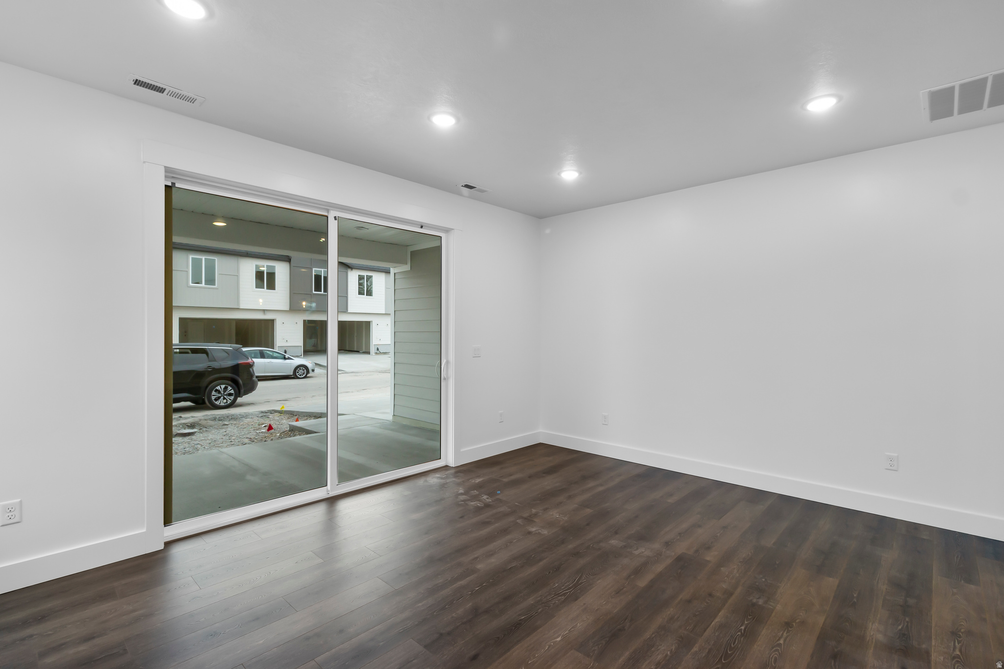 RIDGELINE PARK - Residential