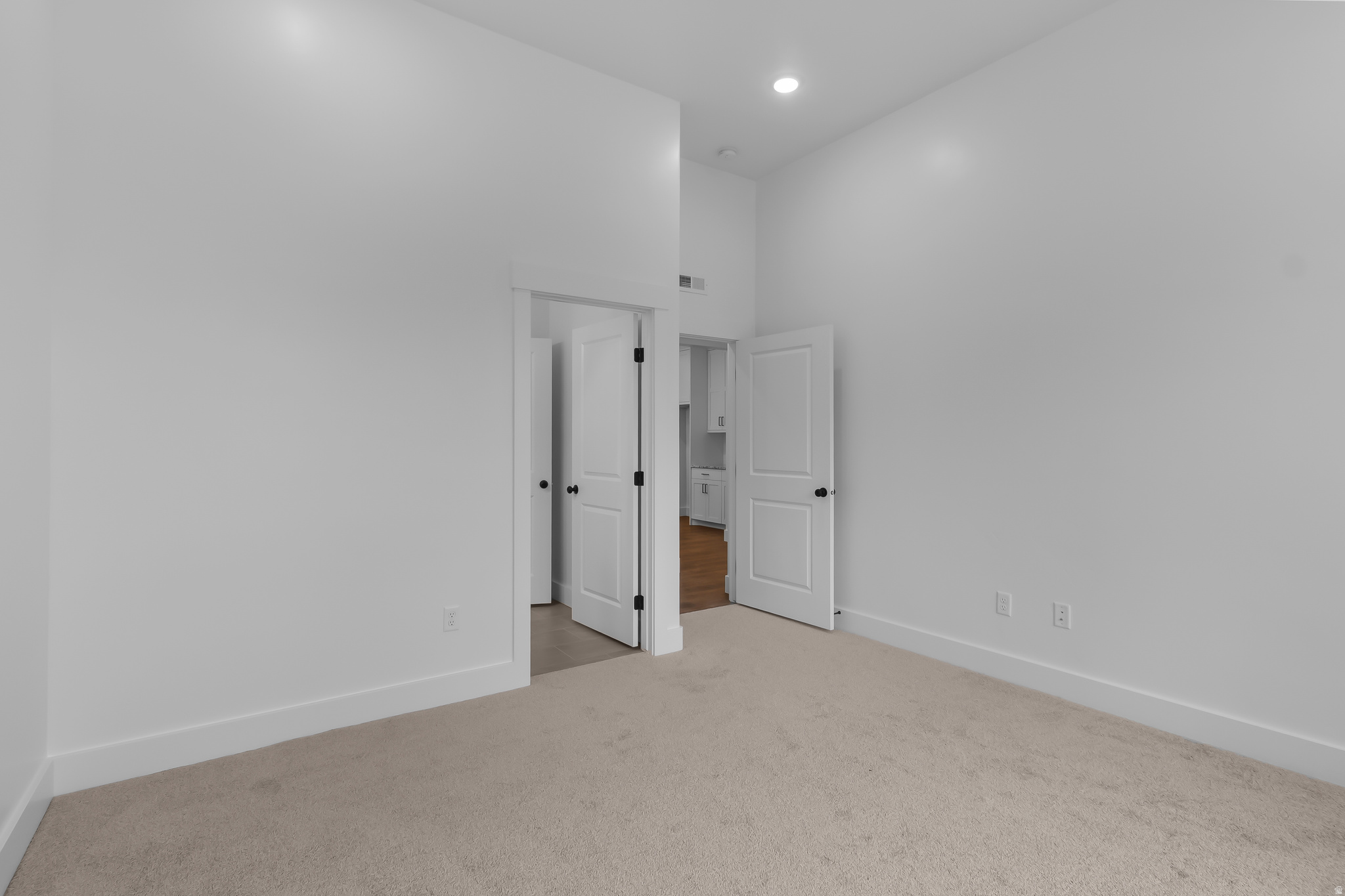 RIDGELINE PARK - Residential