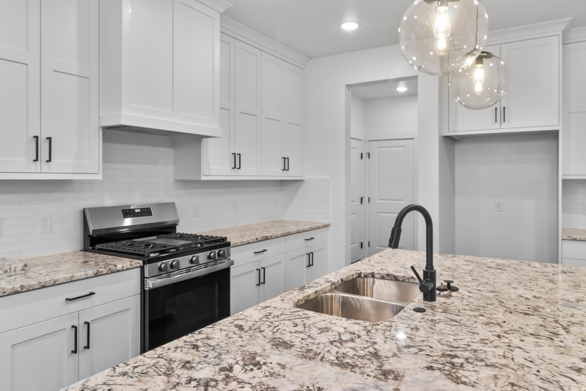 RIDGELINE PARK - Residential