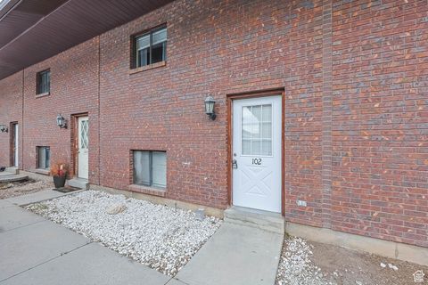 MLS: 2080521