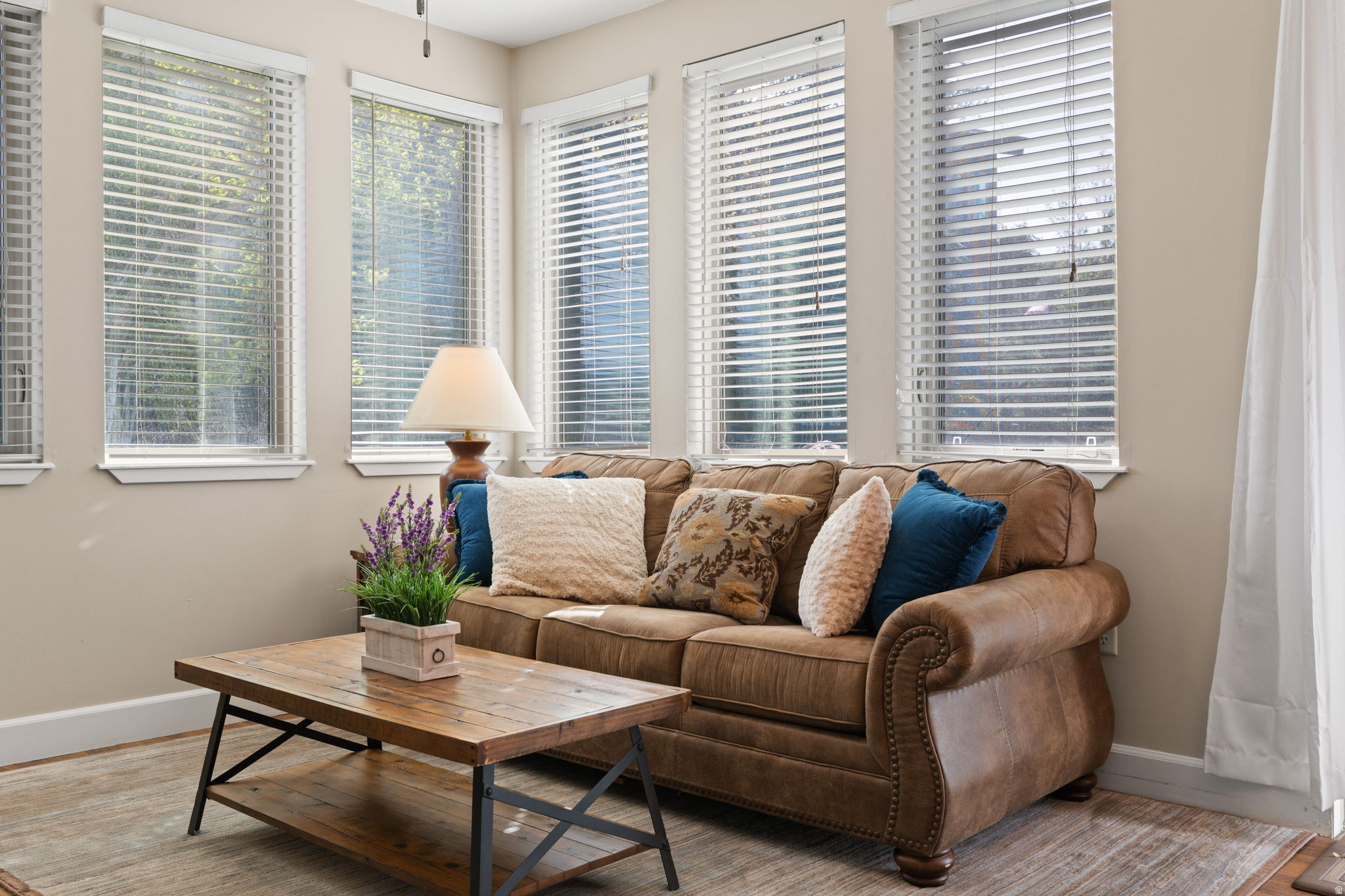 CRESTVIEW CONDOMINIUM - Residential