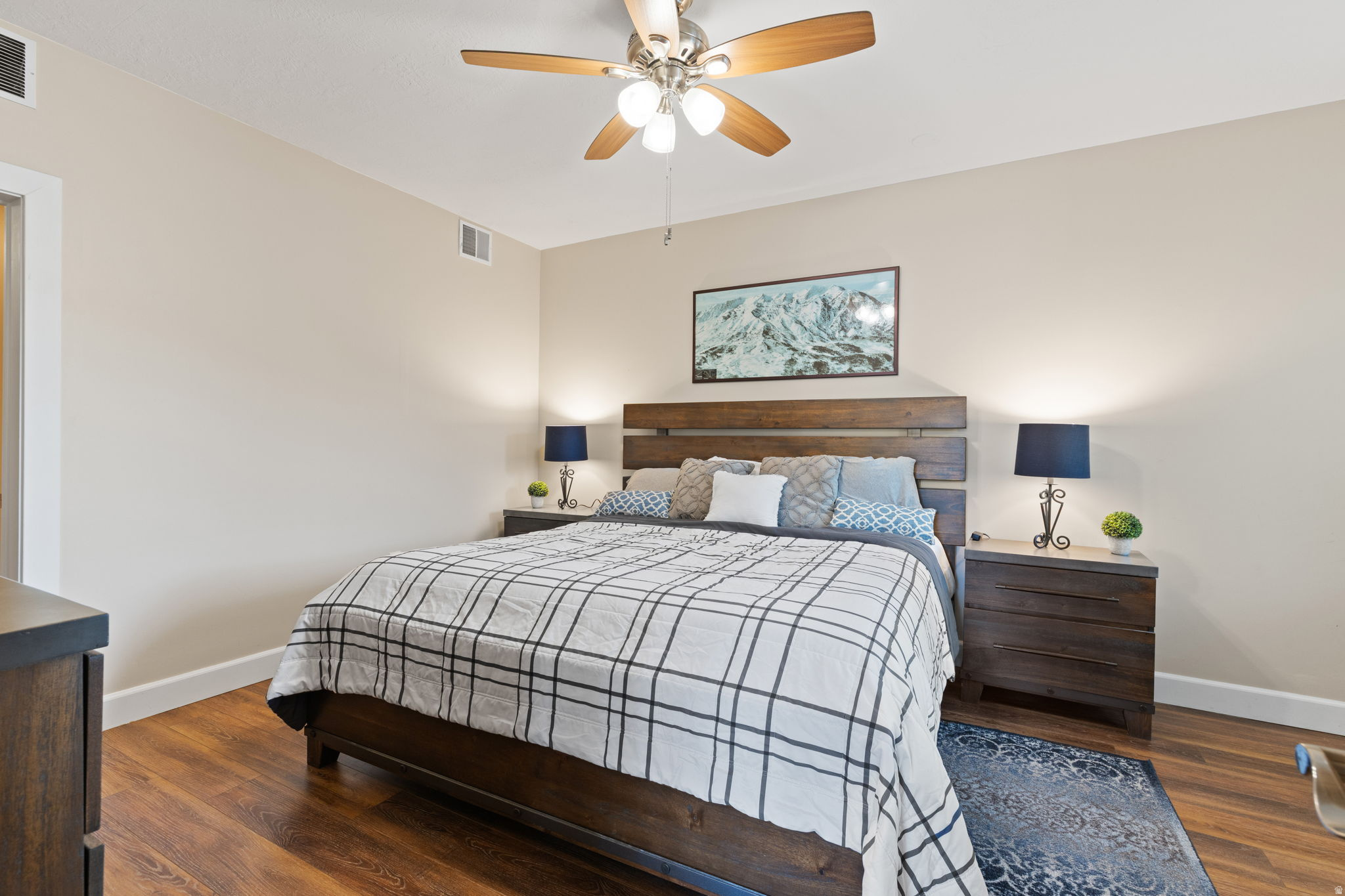 CRESTVIEW CONDOMINIUM - Residential