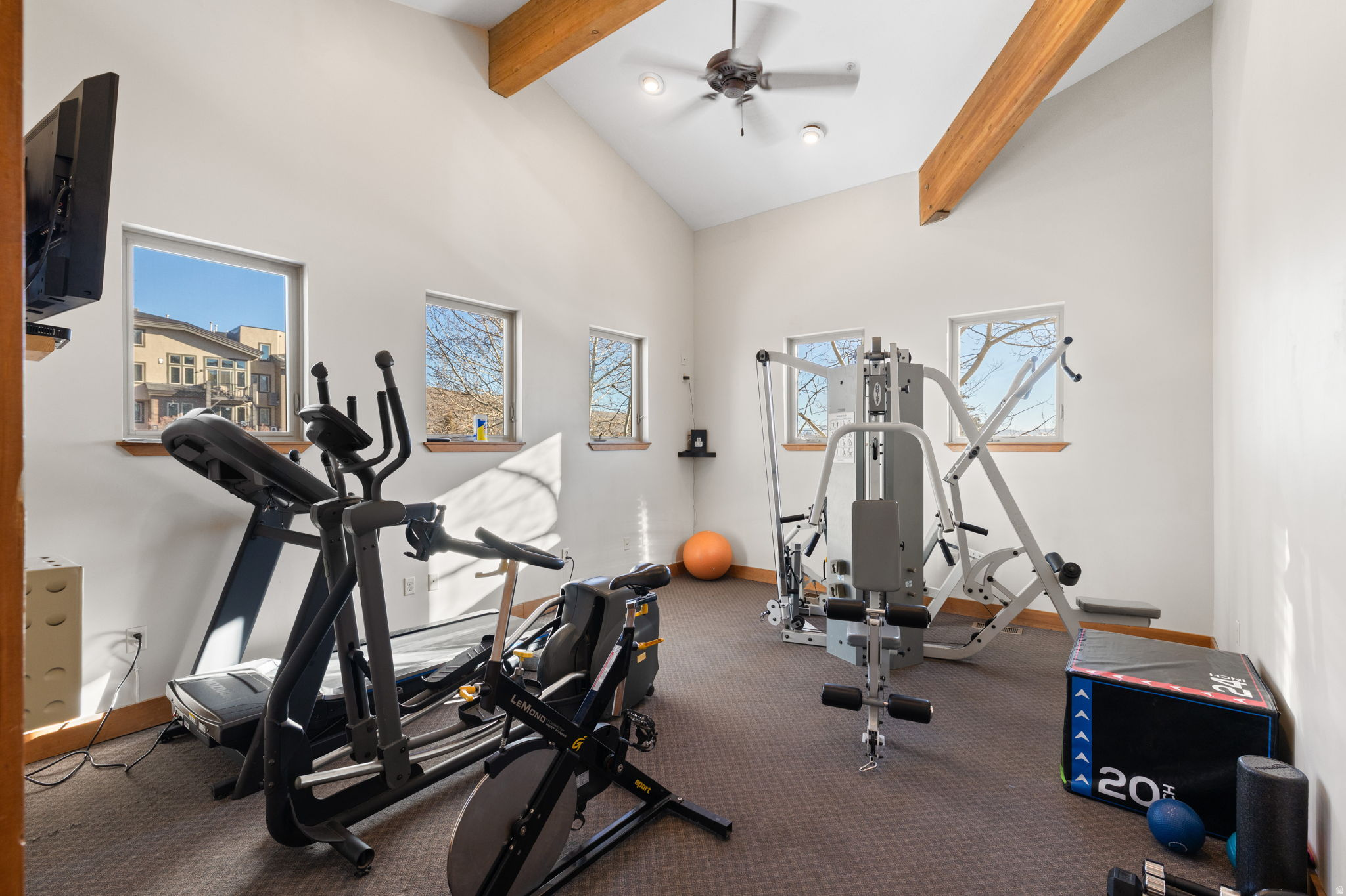 CRESTVIEW CONDOMINIUM - Residential