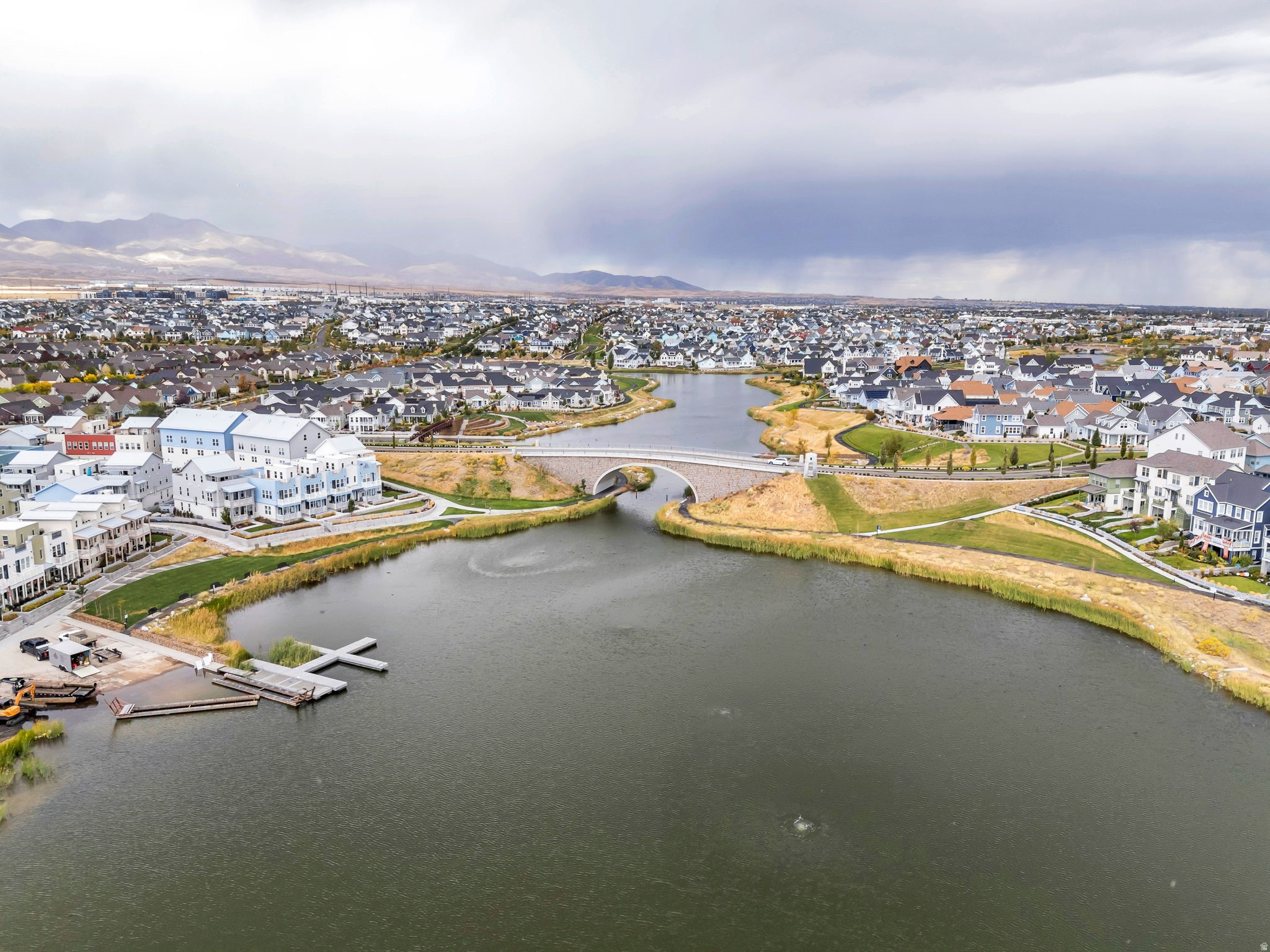 DAYBREAK - Residential