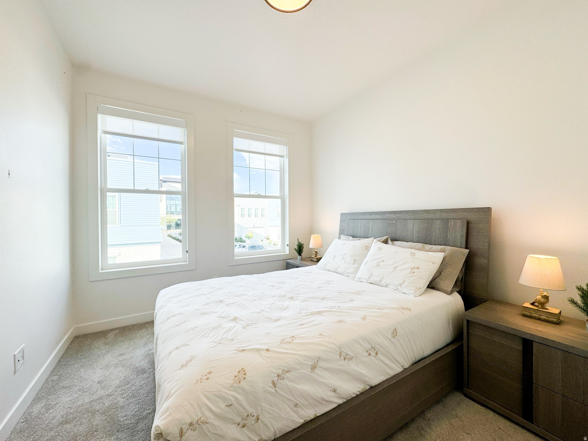 DAYBREAK - Residential