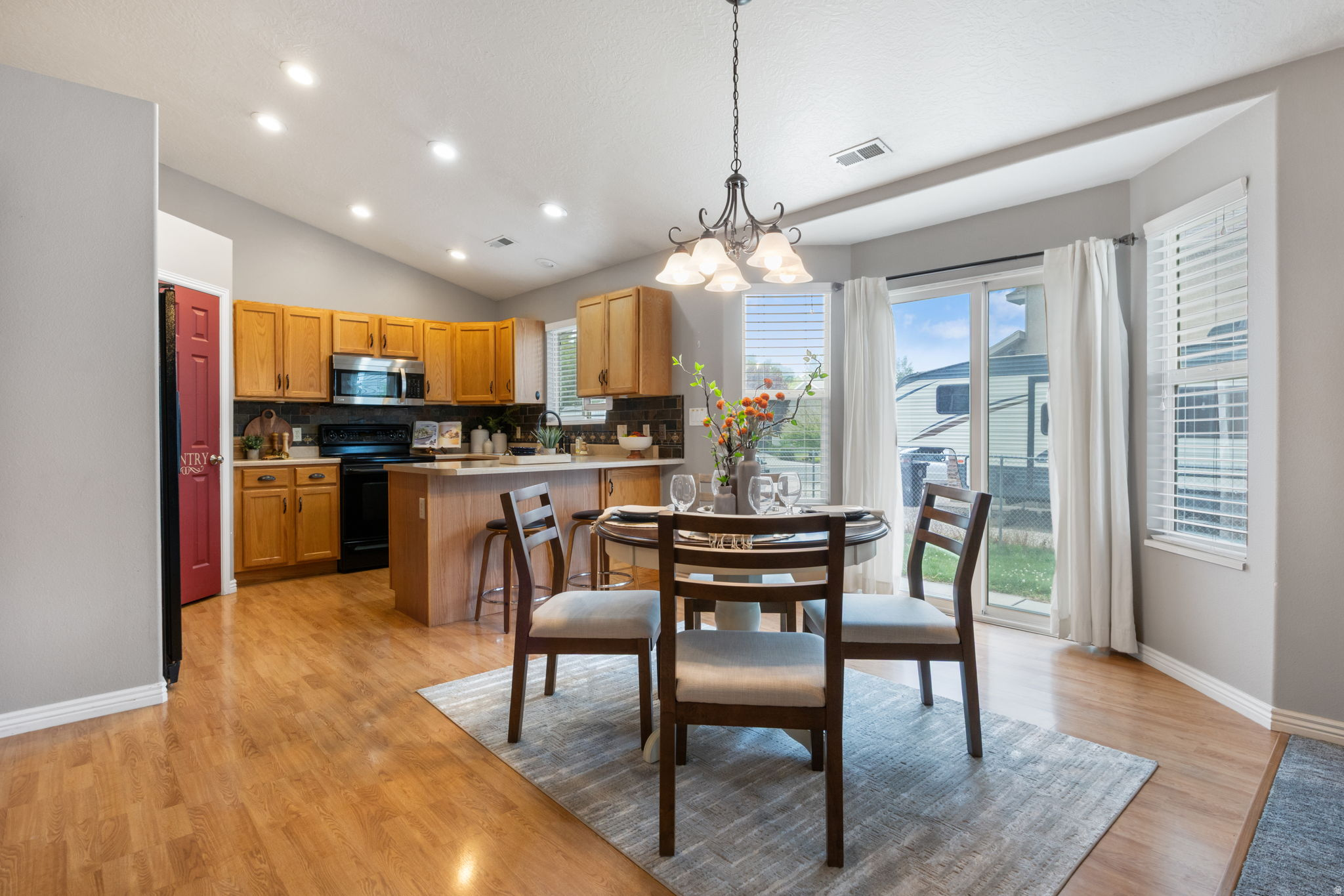PARKMEADOW WEST - Residential