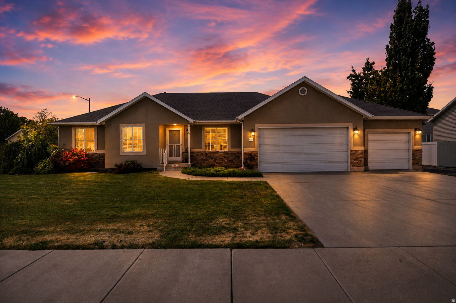 PARKMEADOW WEST - Residential