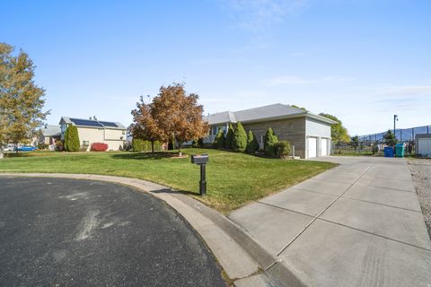Tiny photo for 3910 COUNTRY COVE WAY, West Haven, UT 84401 (MLS # 2125631)