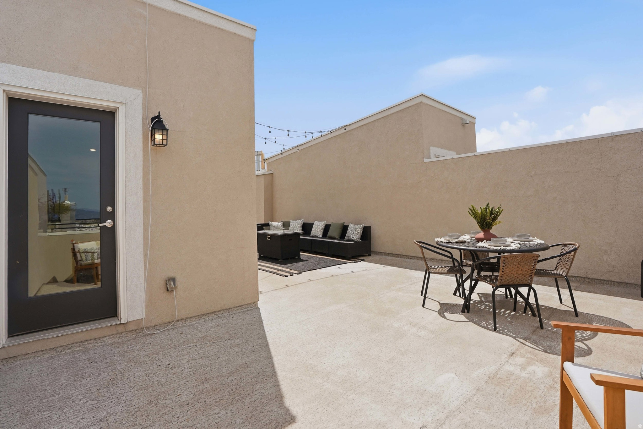 GRANTON SQ SUB - Residential