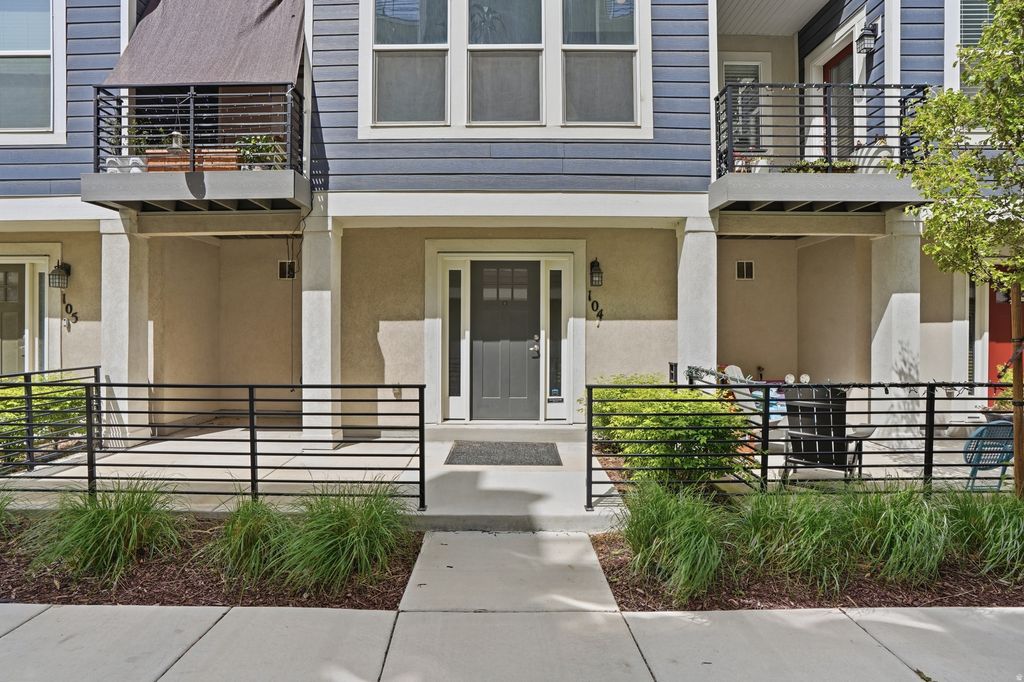 Photo of 4708 S HILLHOUSE CV W #104, Murray, UT 84107 (MLS # 2152663)