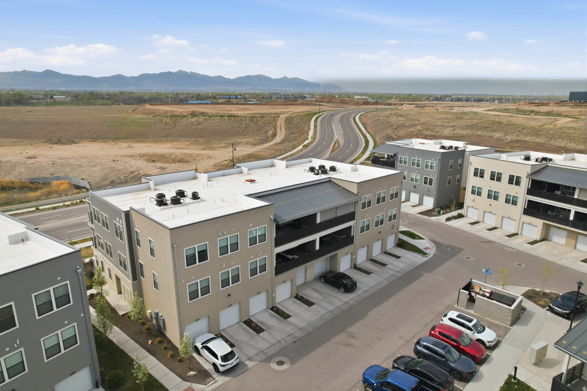 JORDAN HEIGHTS AT VIEW 78 PHASE 1 D - Residential