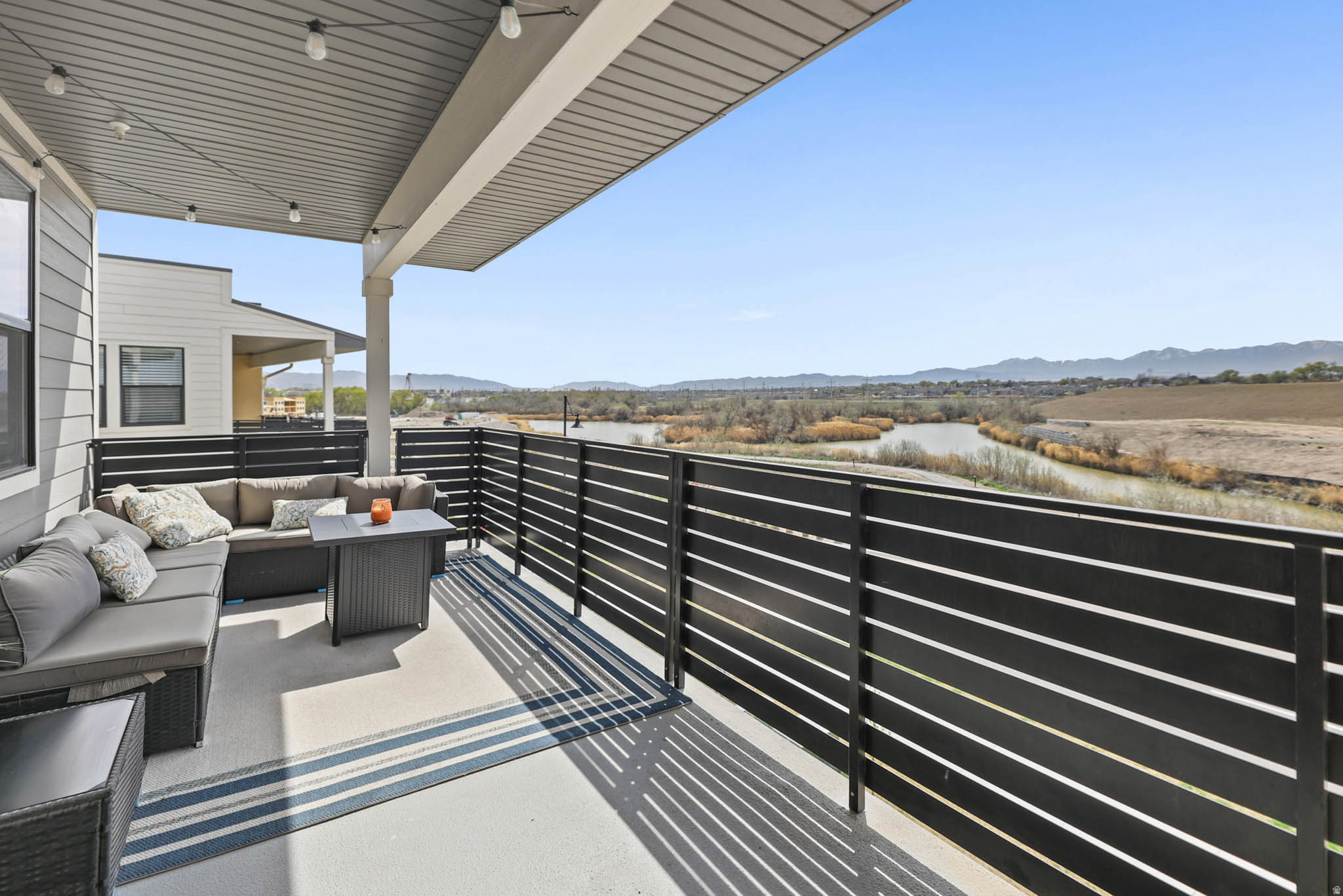 JORDAN HEIGHTS AT VIEW 78 PHASE 1 D - Residential