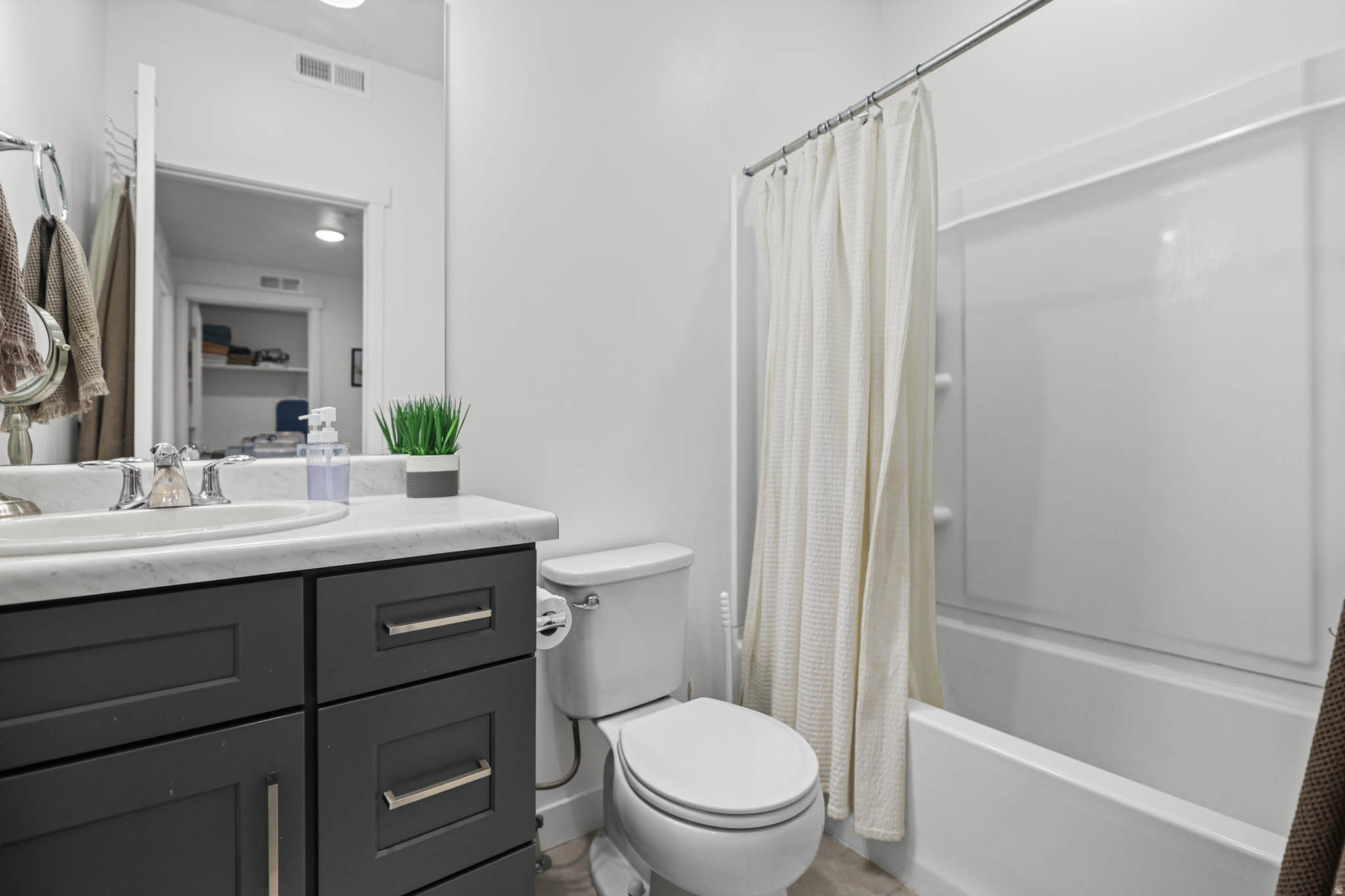 JORDAN HEIGHTS AT VIEW 78 PHASE 1 D - Residential