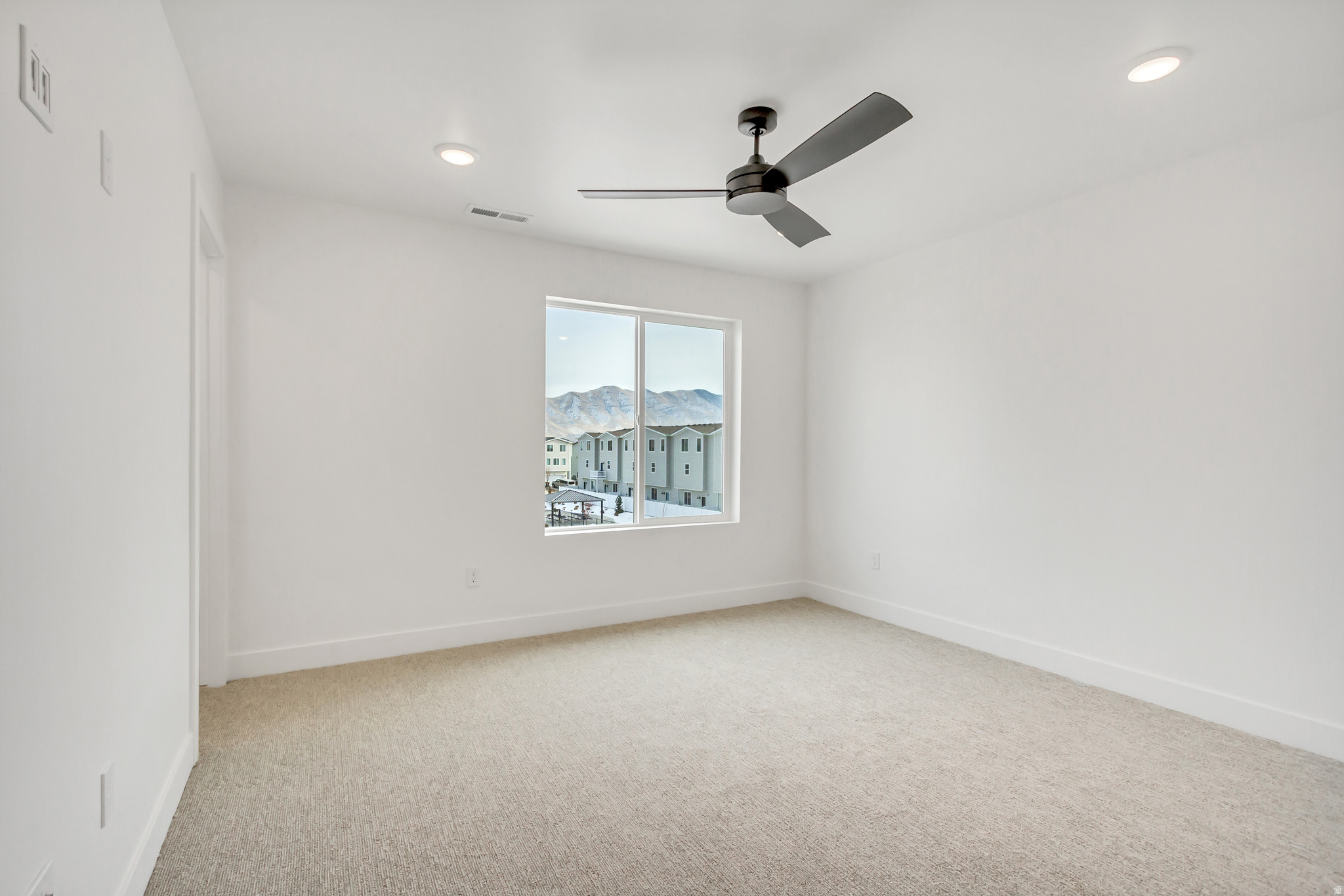 TOWNS AT BRYLEE FARMS - Residential