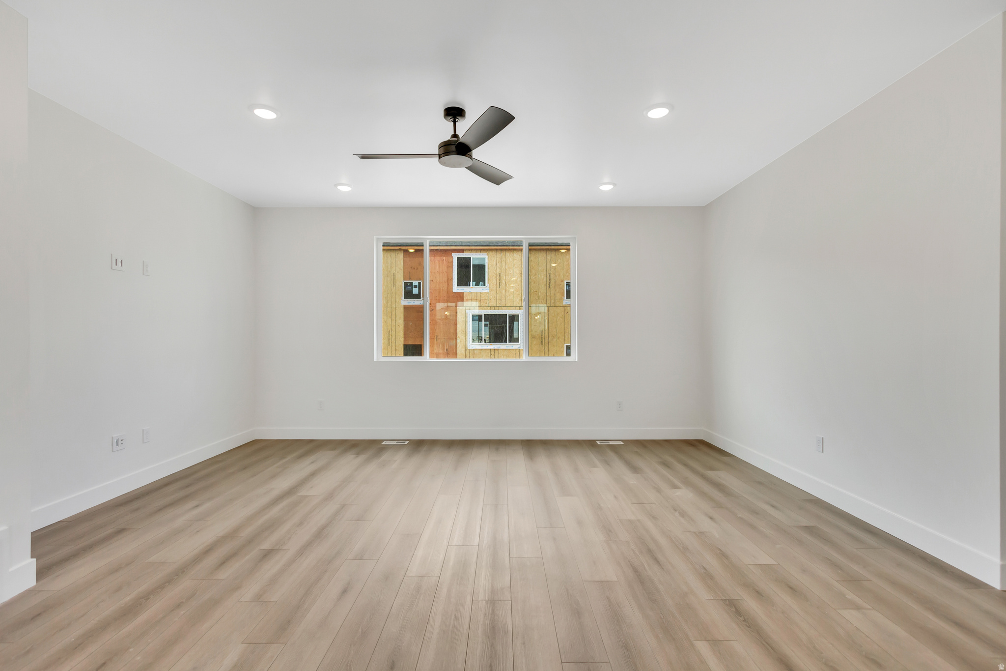 TOWNS AT BRYLEE FARMS - Residential