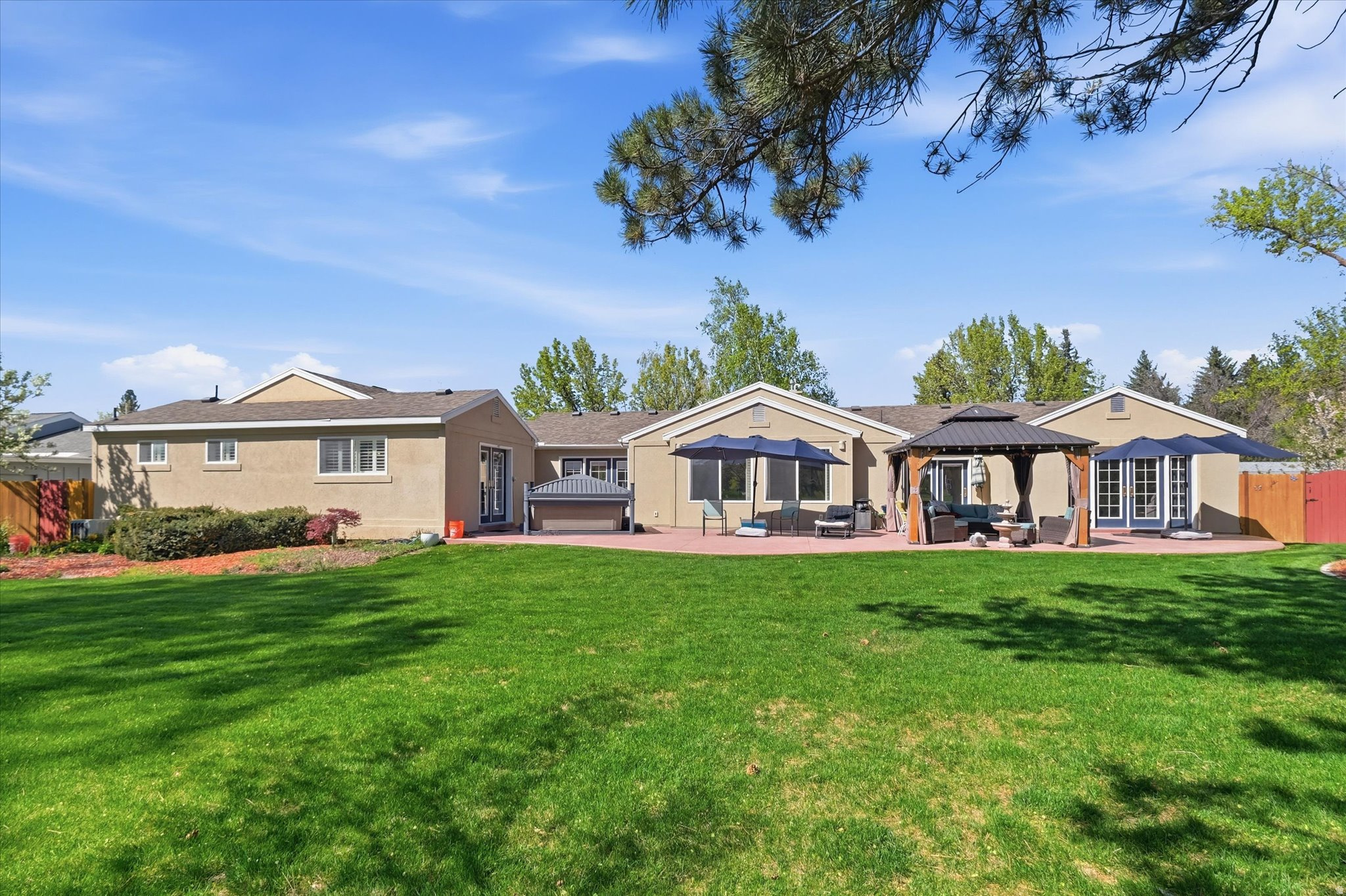 SUNSET VISTA PARK - Residential