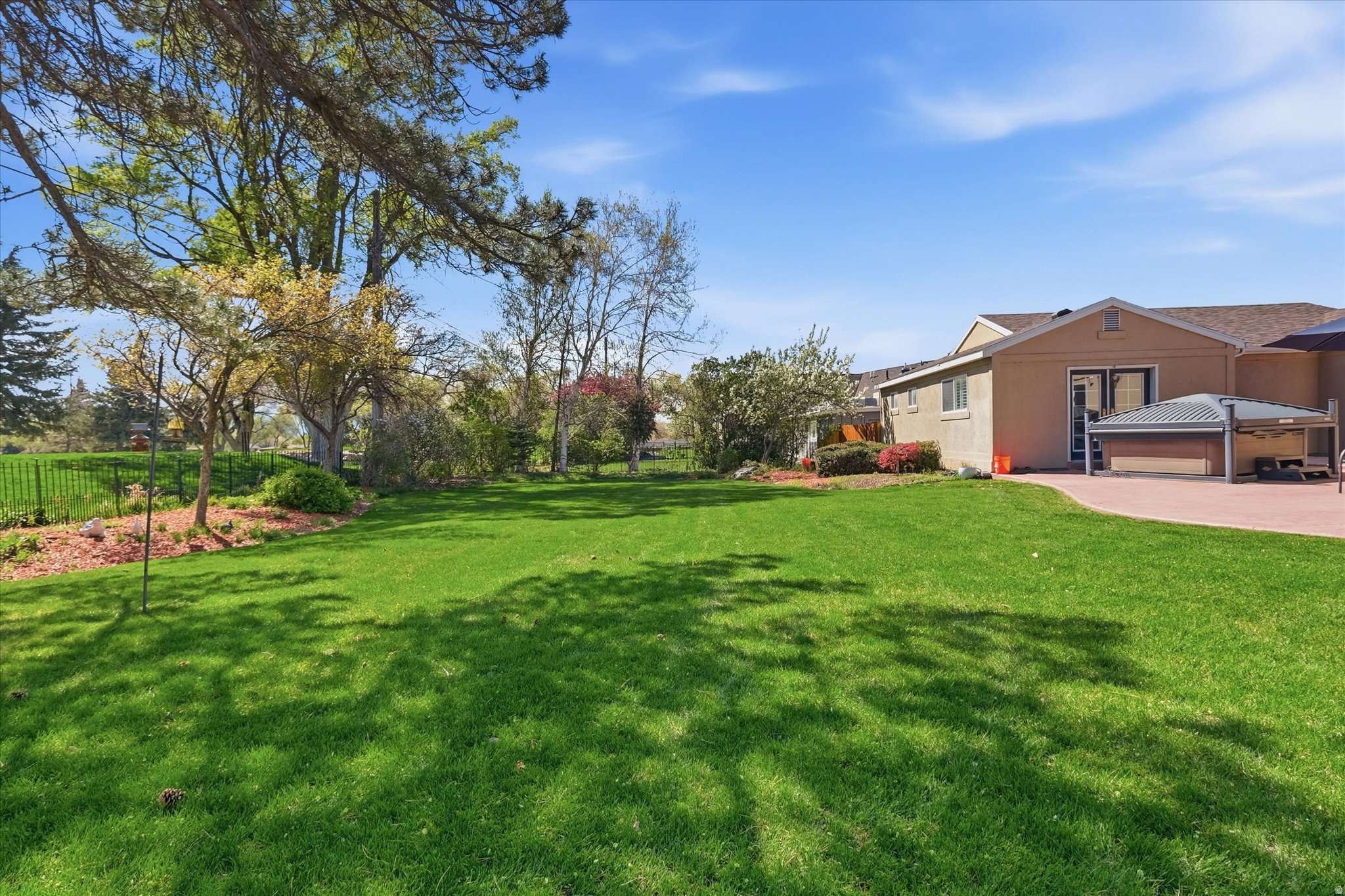 SUNSET VISTA PARK - Residential