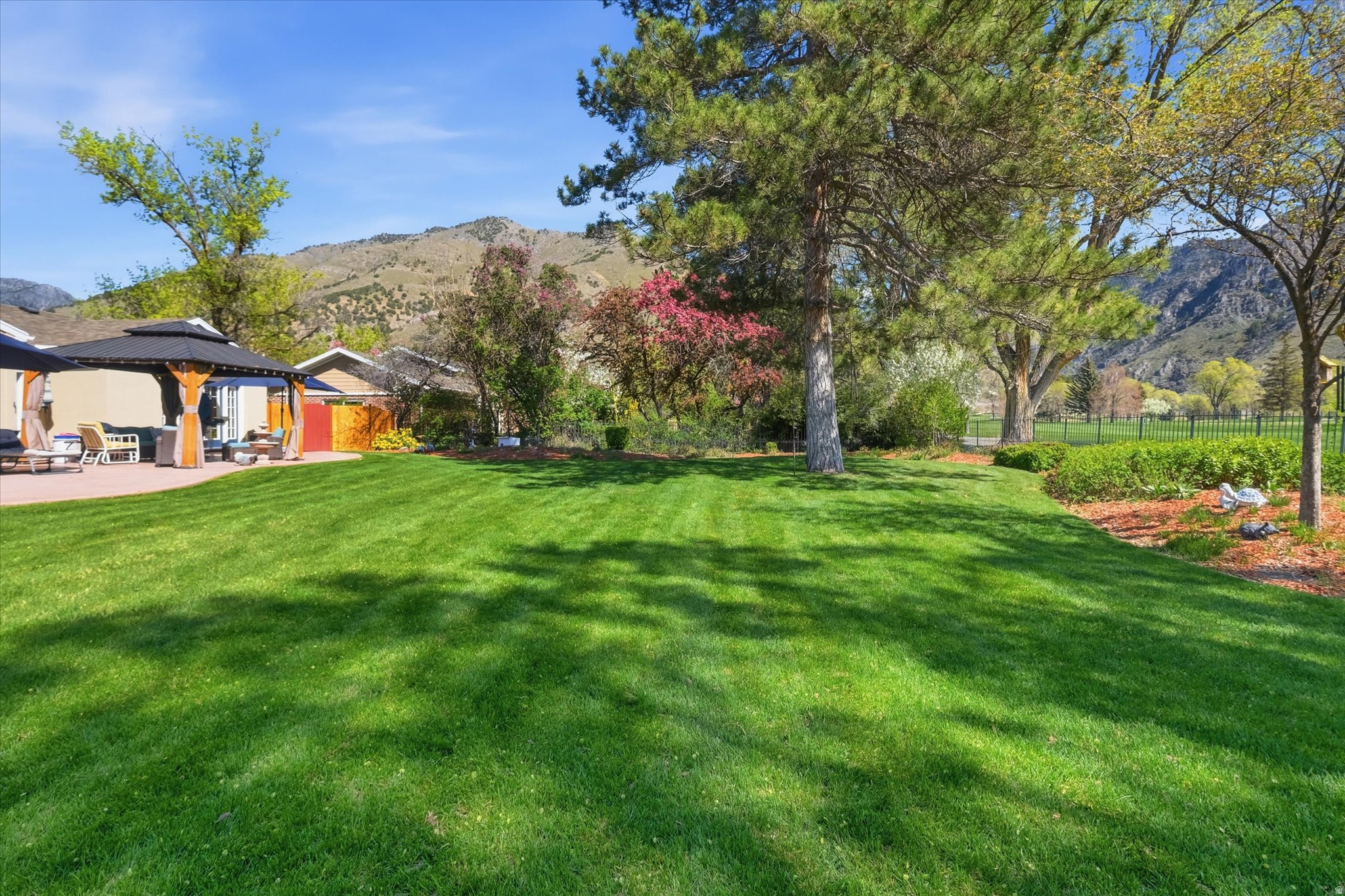 SUNSET VISTA PARK - Residential