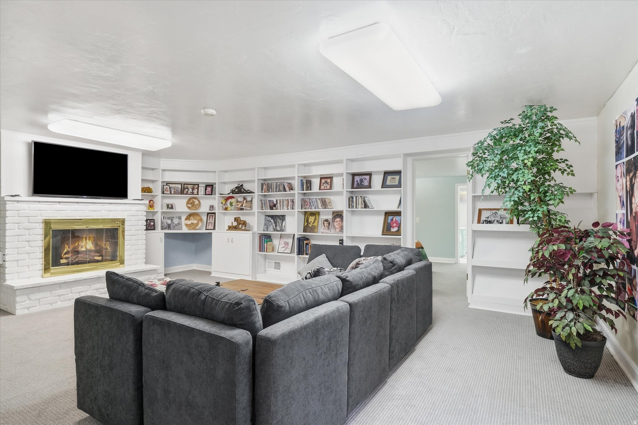 SUNSET VISTA PARK - Residential