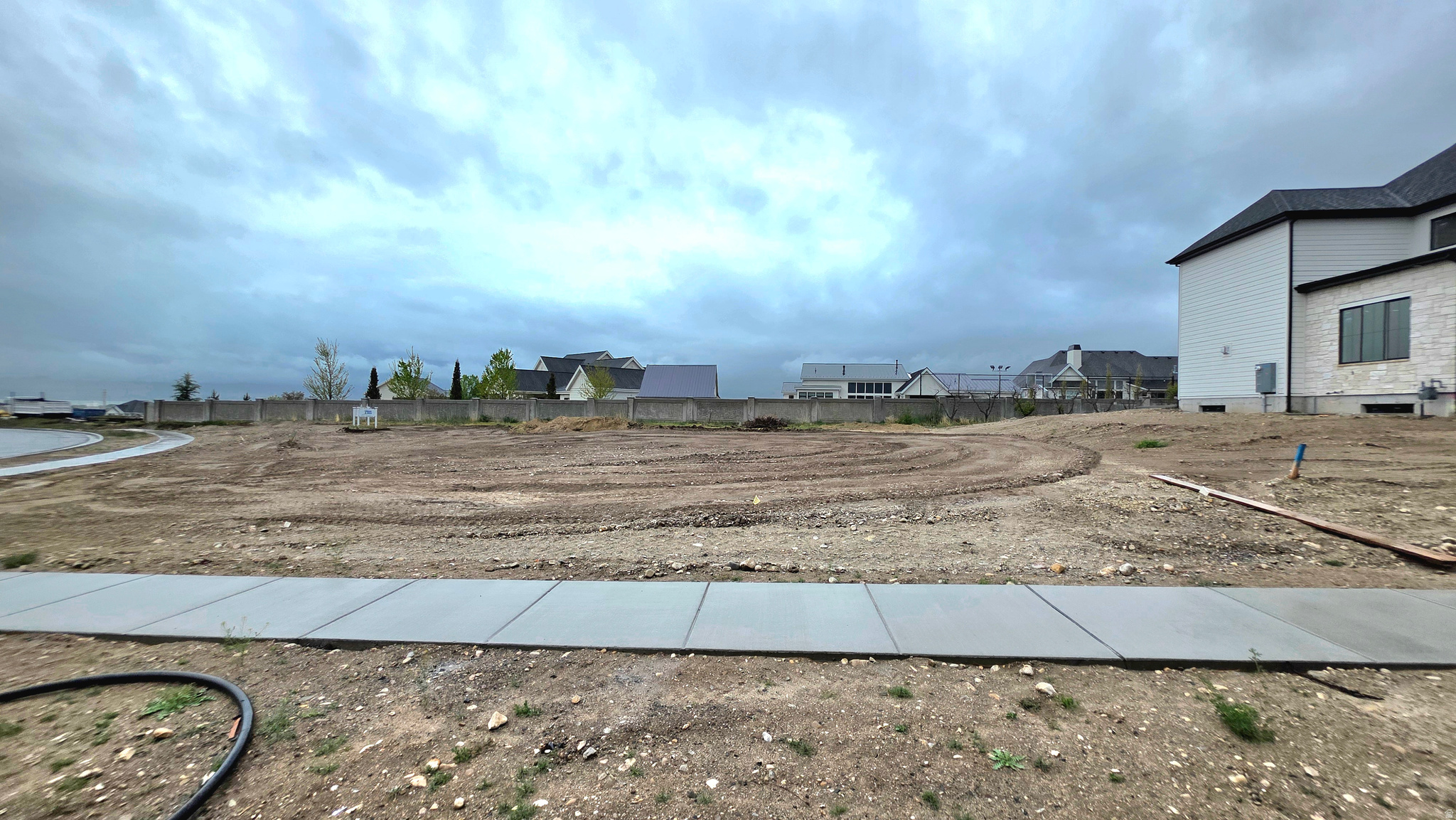 MITCHELL FARMS PLATE E - Land