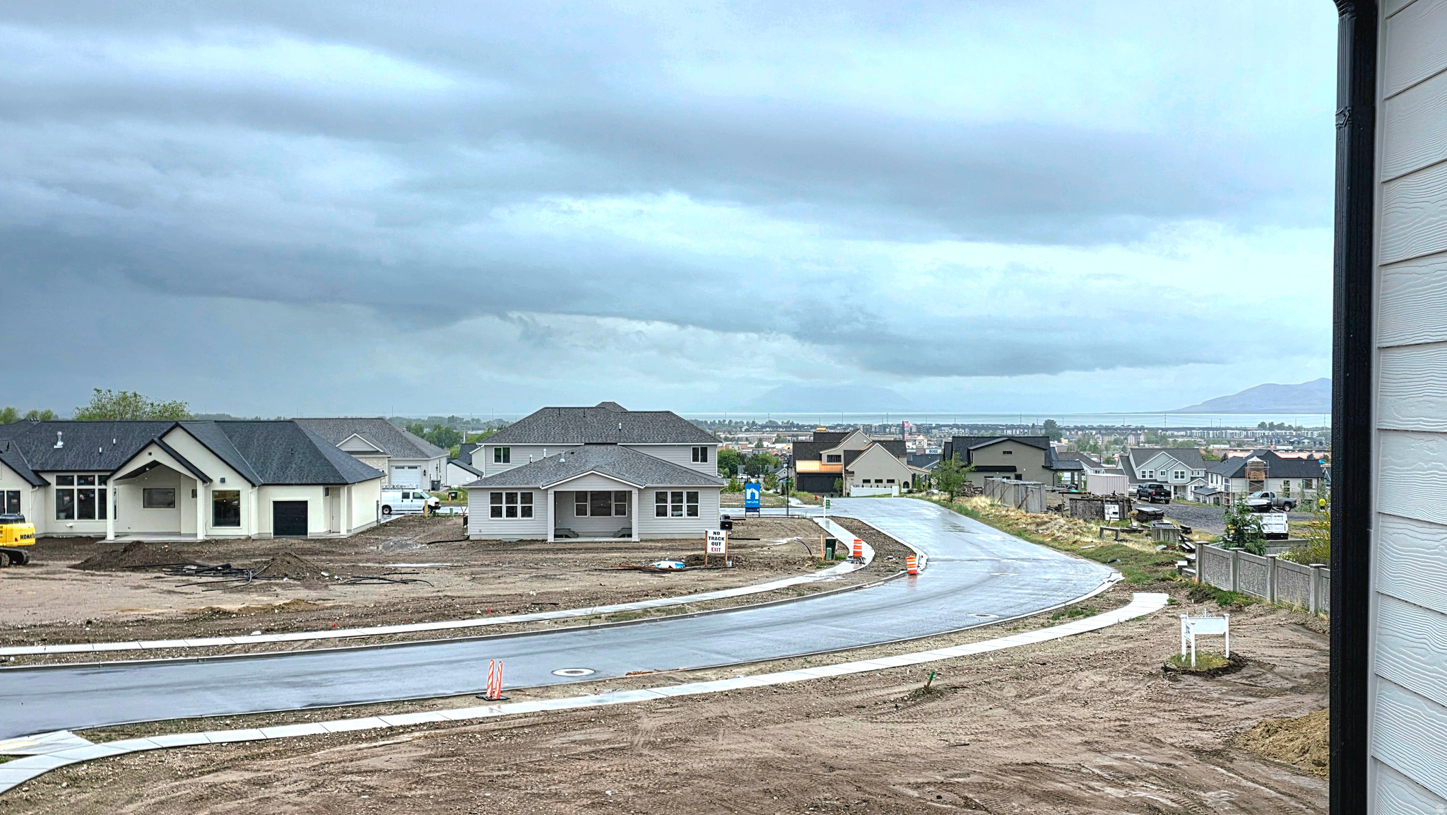 MITCHELL FARMS PLATE E - Land