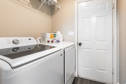 Tiny photo for 137 N 700 W, Spanish Fork, UT 84660 (MLS # 2147892)
