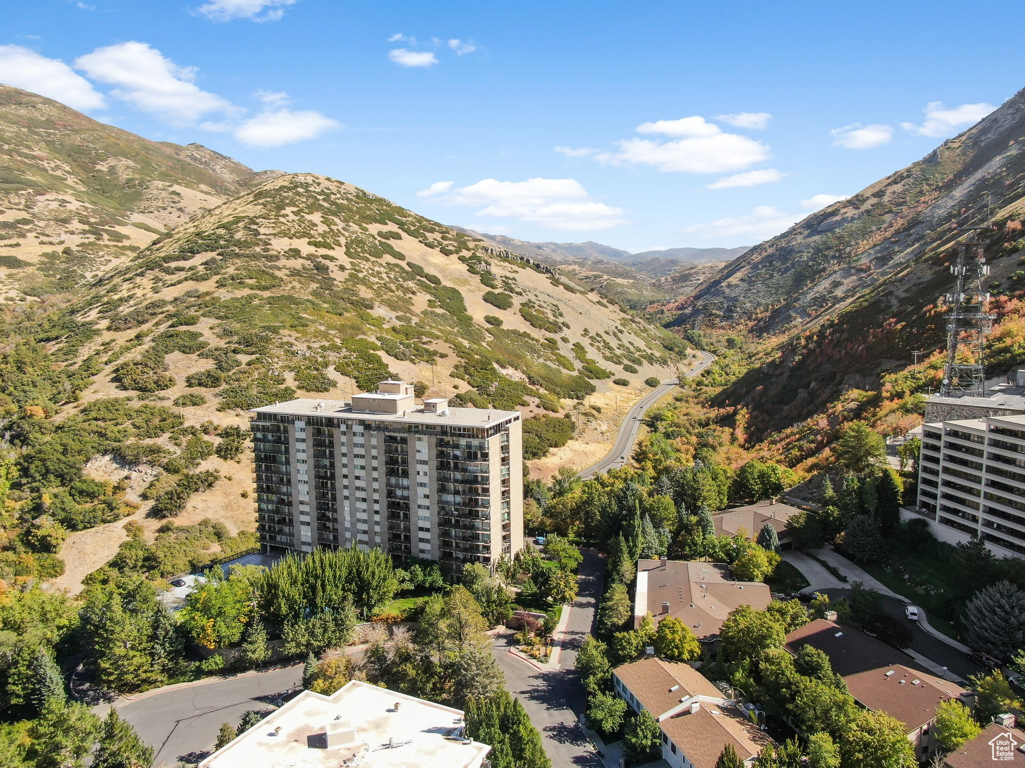 CANYON CREST - Residential