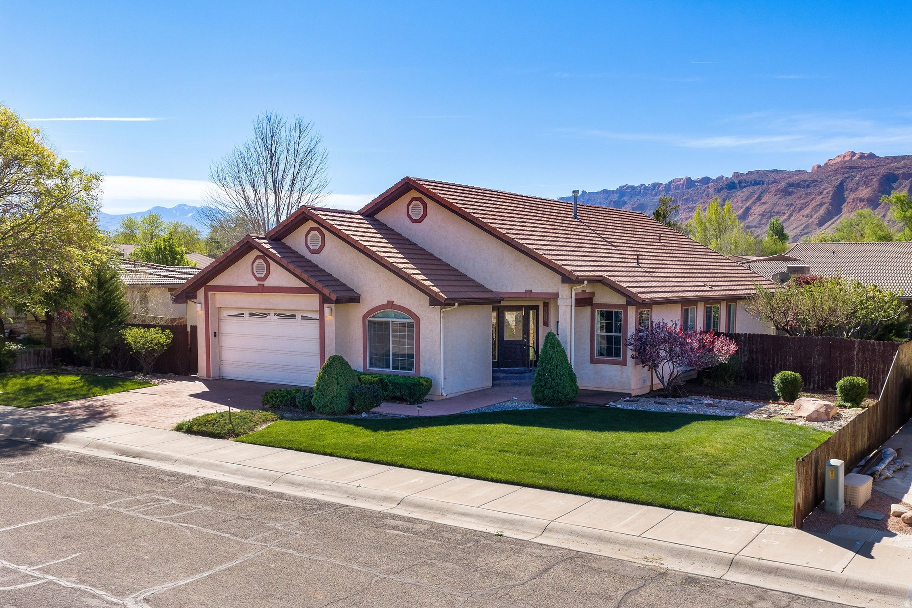 ORCHARD PLACE PHASE 1 - Residential