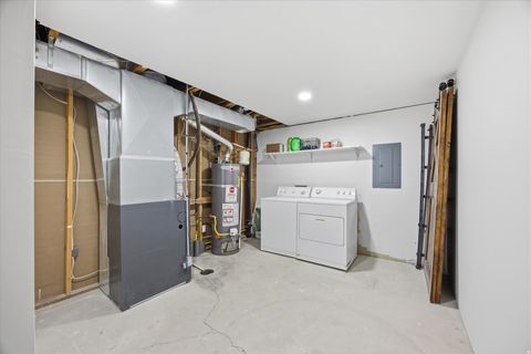 Tiny photo for 7939 N DUNDEE DR, Eagle Mountain, UT 84005 (MLS # 2142823)