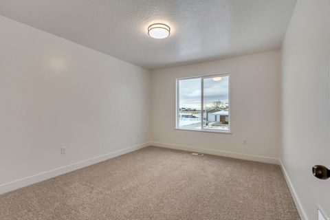 Tiny photo for 3318 S 1000 W, Nibley, UT 84321 (MLS # 2126163)