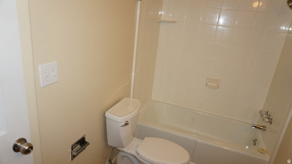 PARK RIDGE ESTATES P - Residential Income