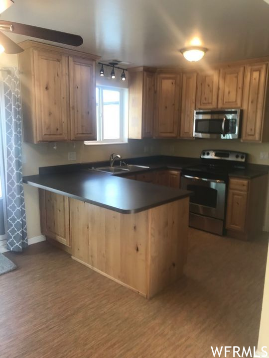 PARK RIDGE ESTATES P - Residential Income