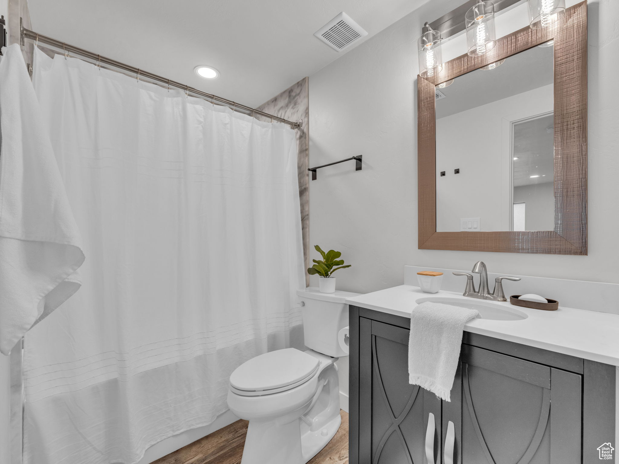 3786 W Soft Whisper Way, Herriman, Utah image 15