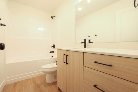 Tiny photo for 595 N 300 W, Smithfield, UT 84335 (MLS # 2127601)