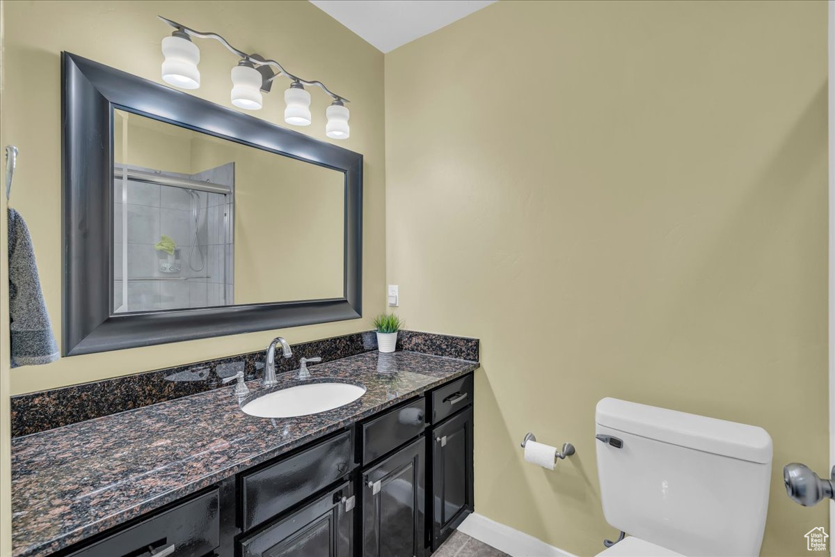 HOMESPUN VILLAGE - Residential