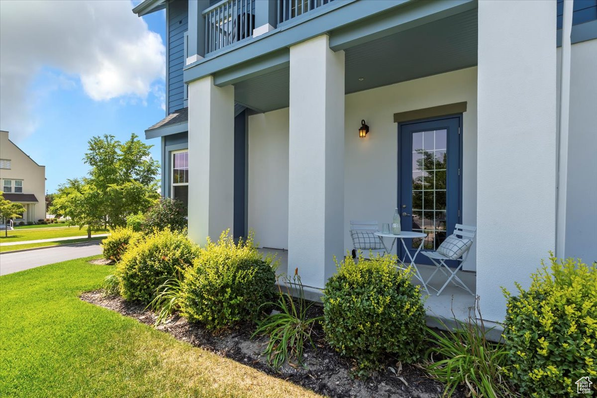 DAYBREAK GARDEN PARK - Residential