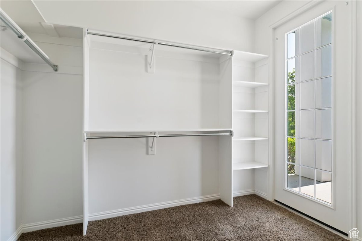 DAYBREAK GARDEN PARK - Residential