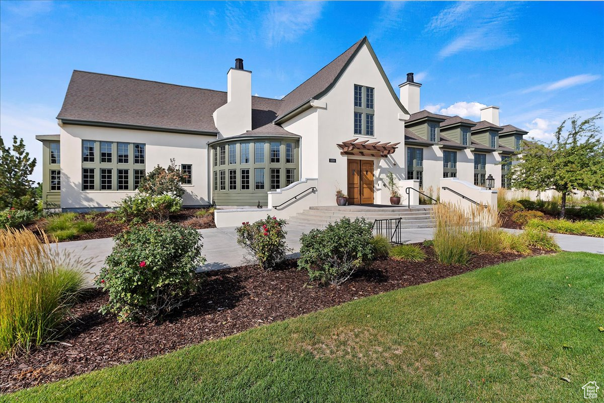 DAYBREAK GARDEN PARK - Residential