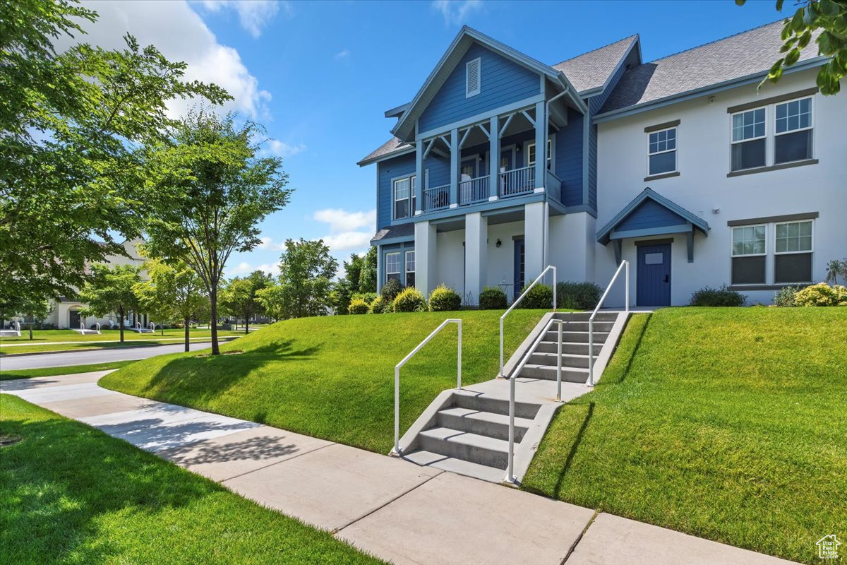 DAYBREAK GARDEN PARK - Residential