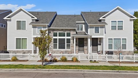 Photo of 12766 S ASHINGTON LN, Herriman, UT 84096 (MLS # 2149489)