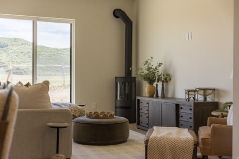 Condo For Sale - 2438 Big Willow Trl #402<br/> Park City, UT 84060