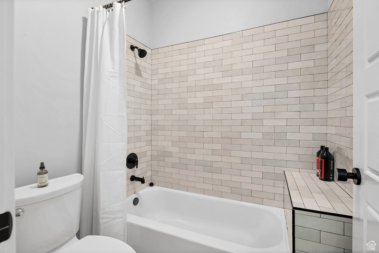 MAPLE ESTATES PH 3 - Residential